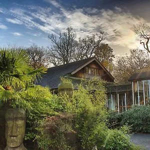 Marwell South 3* Winchester