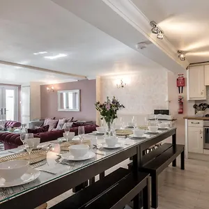 Holiday home Little Paris - Parking - By Lets